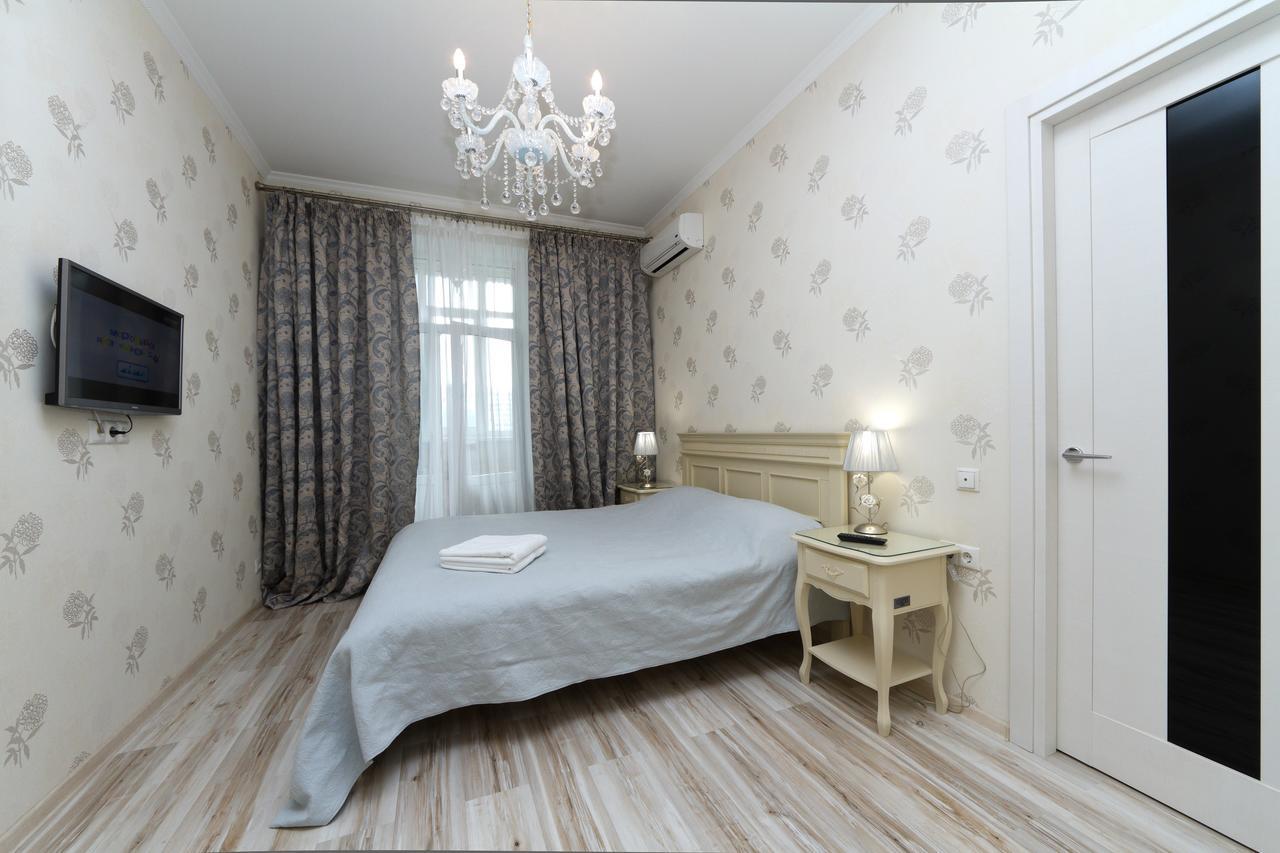 Апартаменты На Бассейной Kyiv Exterior photo